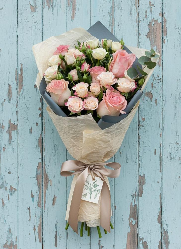 Букет цветов из: Розы в Анжеро-Судженске