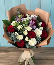 Букет цветов из:  Розы и Альстромерии #REPLACE_PRED# Анжеро-Судженске