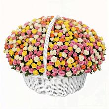 Премиум корзина Кустовых Роз в Анжеро-Судженске Премиум букет из: Розы в Анжеро-Судженске