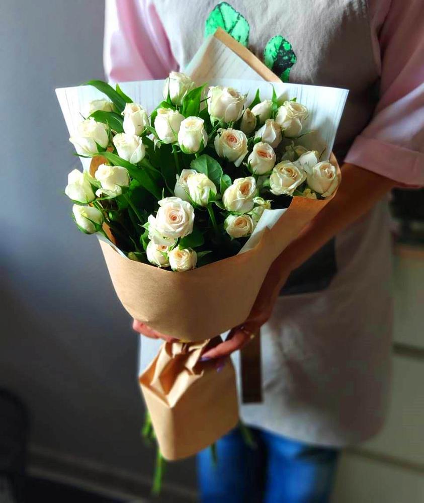 Букет цветов из: Розы в Анжеро-Судженске