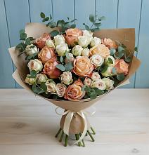 Букет цветов из:  Альстромерии и Розы в Анжеро-Судженске
